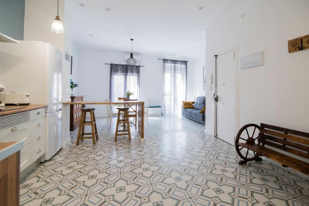 Cozy Flat In City Center Feel The Vibe Selfcheckin Valencia Ngoại thất bức ảnh