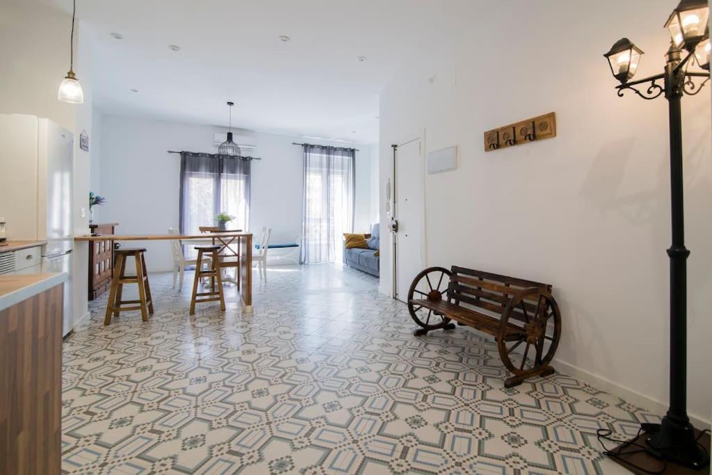 Cozy Flat In City Center Feel The Vibe Selfcheckin Valencia Ngoại thất bức ảnh